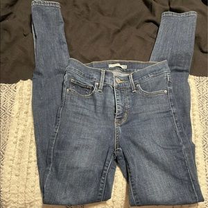 Levi’s Skinny Jeans